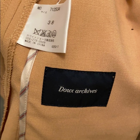 Brand new honey color blazer - Picture 6 of 8